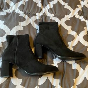 Nine West luella heels